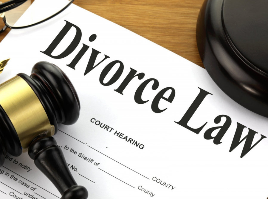 Divorce Lawyer in Edmonton - Legal/Finance