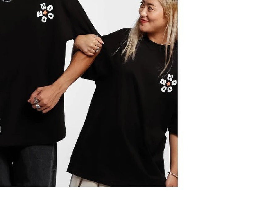 Premium Oversized T Shirt - Clothing/Accessories